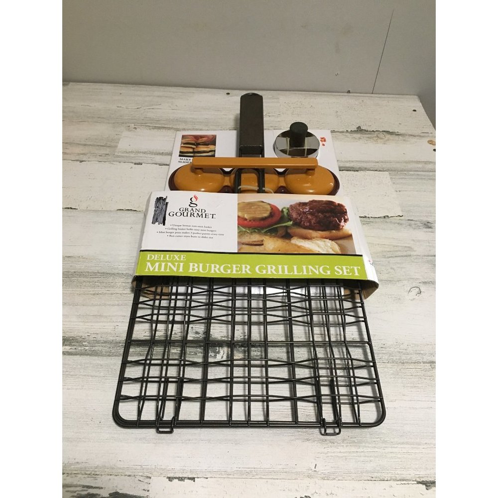 Grand Gourmet Deluxe Mini Burger Grilling Set